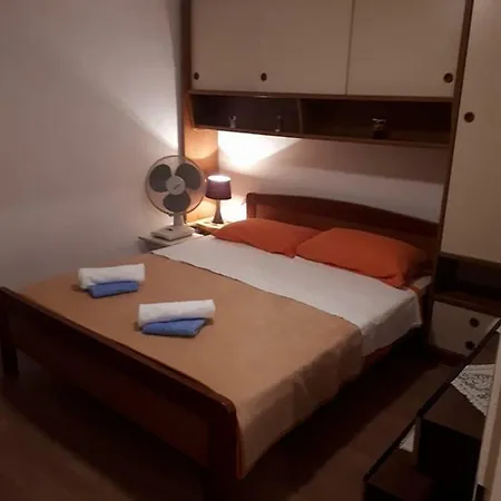 Apartment Tinka *